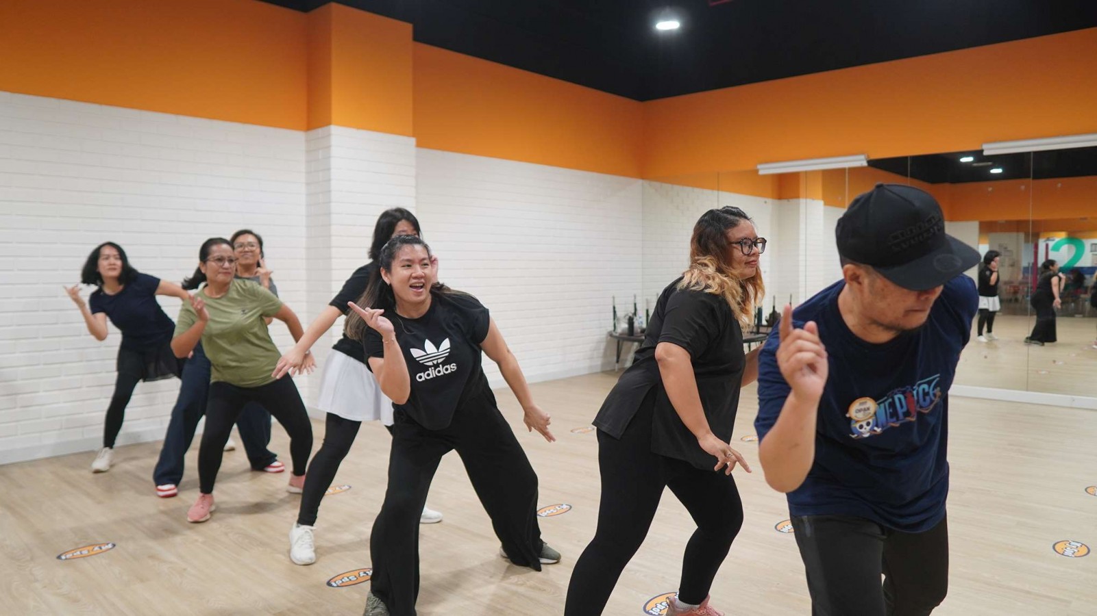  Adult Dance Classes: Benefits and How To Get Started